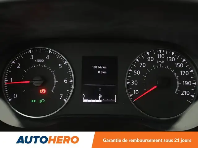 Dacia Duster view 23