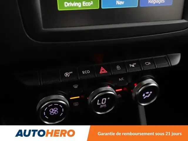 Dacia Duster view 27