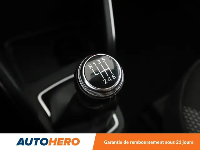 Dacia Duster view 30
