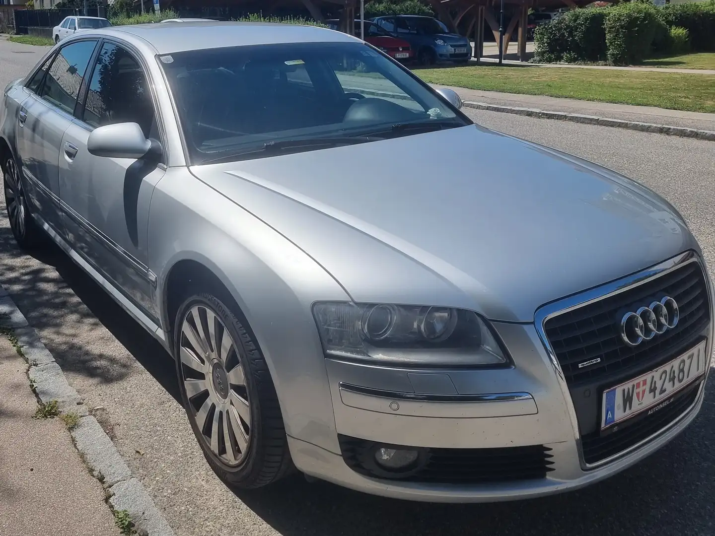Audi A8 A8 3,0 TDI V6 quattro DPF Tiptronic Silber - 1