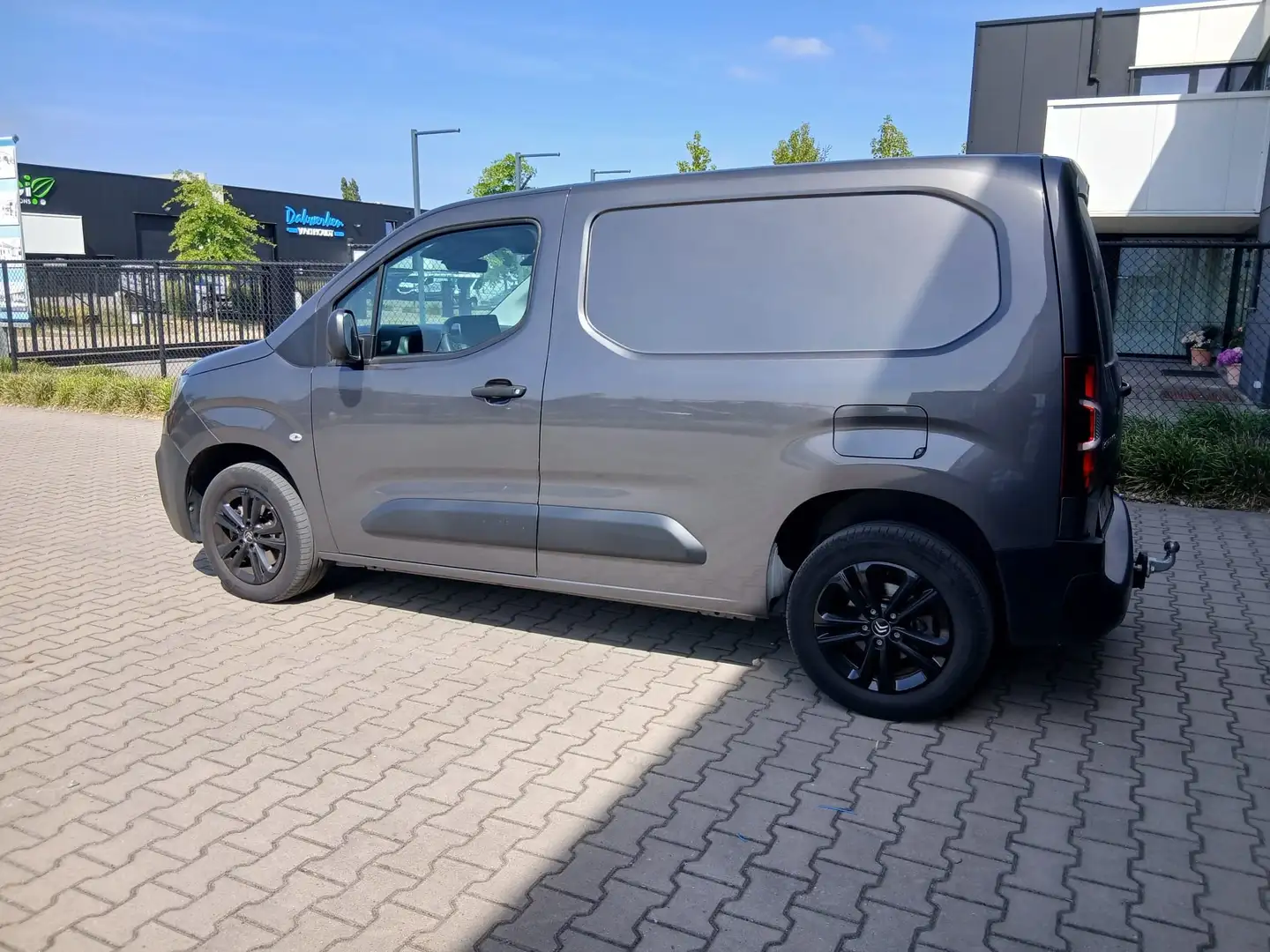 Citroen Berlingo Berlingo 1.5 Blue HDI / M/Carplay/Trekhaak/GPS/DAB Gris - 2