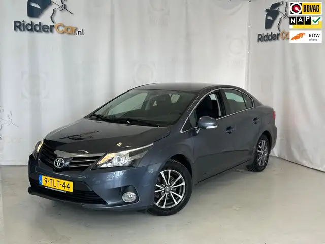 Toyota Avensis 1.8 VVTi Business|GARANTIE|NAP|TREKHAAK|NAVI|CRUIS