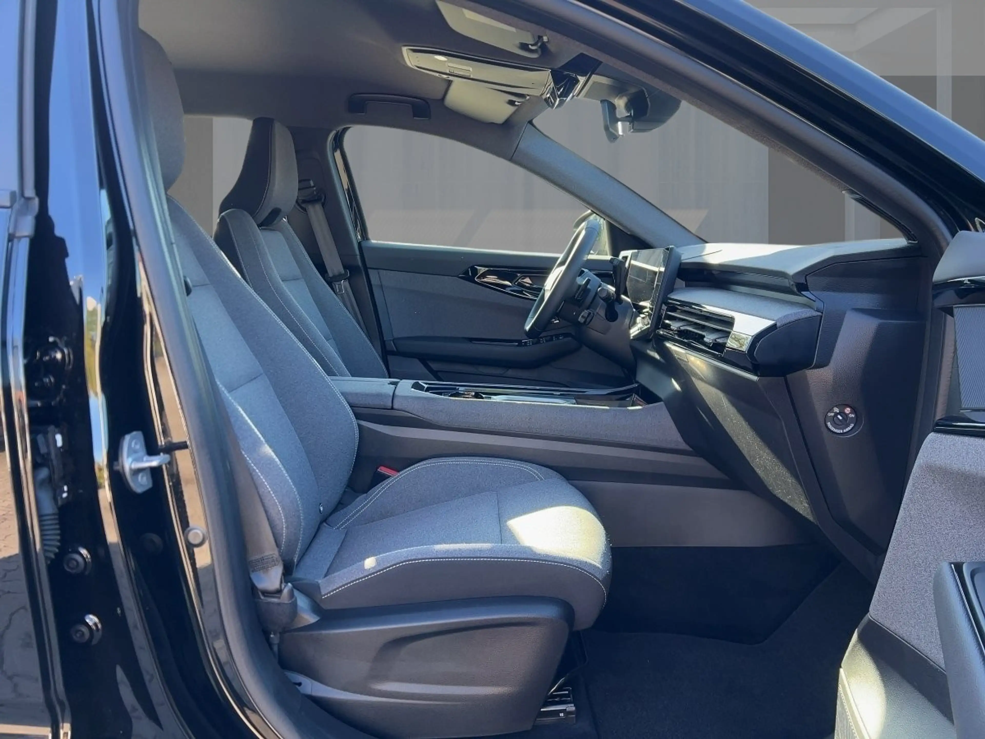 Renault Austral Evolution Mild Hybrid 160 Automatik SHZ BT — photo 8