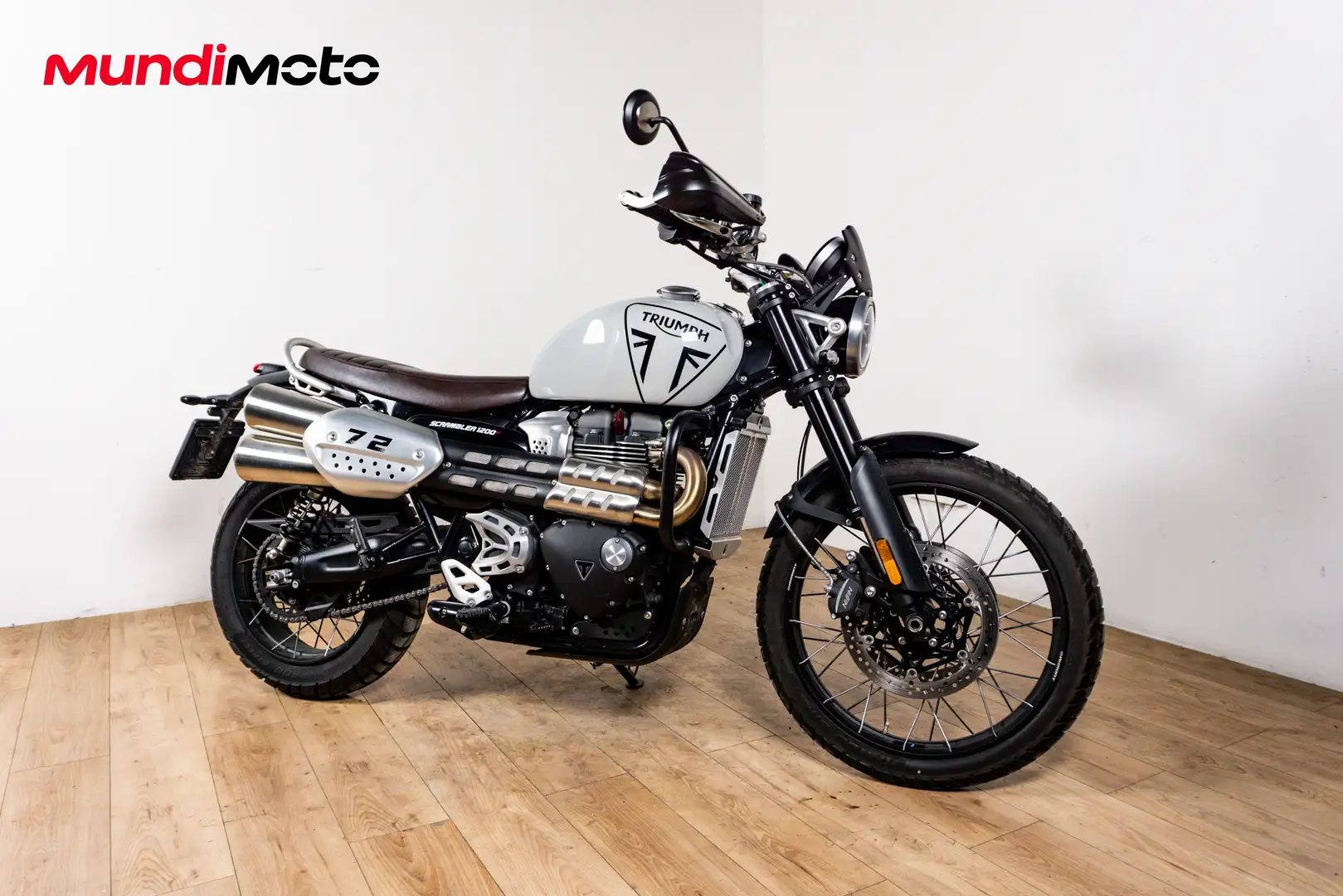 Triumph Scrambler - 2