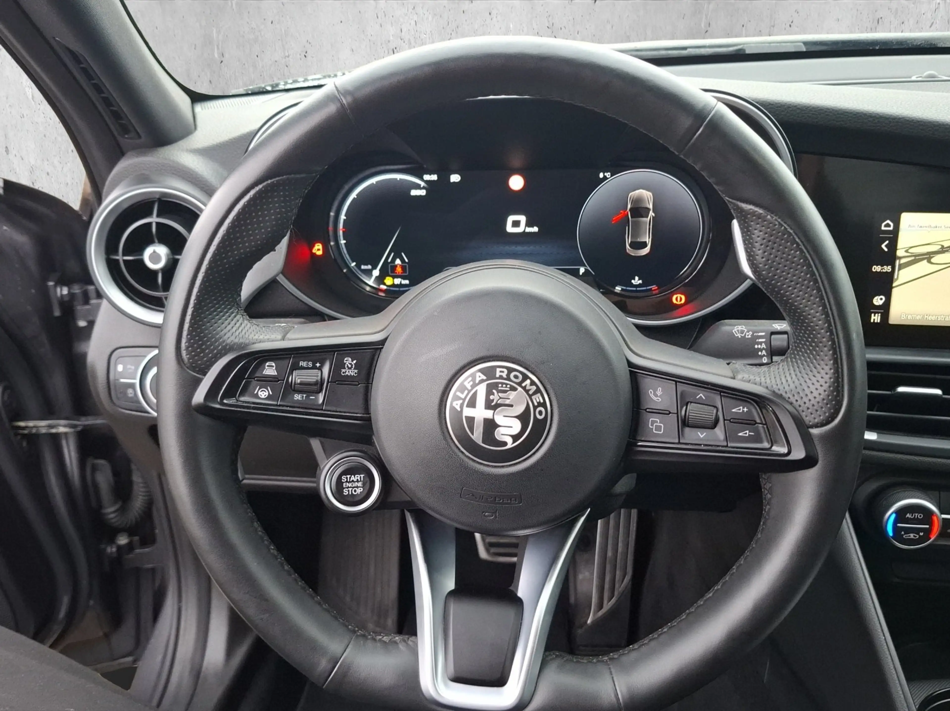 Alfa Romeo Giulia Veloce Q4 2.0 Turbo 16V Kam.+KeyLess+SHZ — photo 11