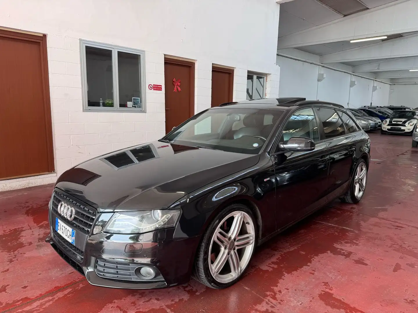 Audi A4 2.7 V6 TDI F.AP. mult. Advanced PLUS S-LINE Noir - 1