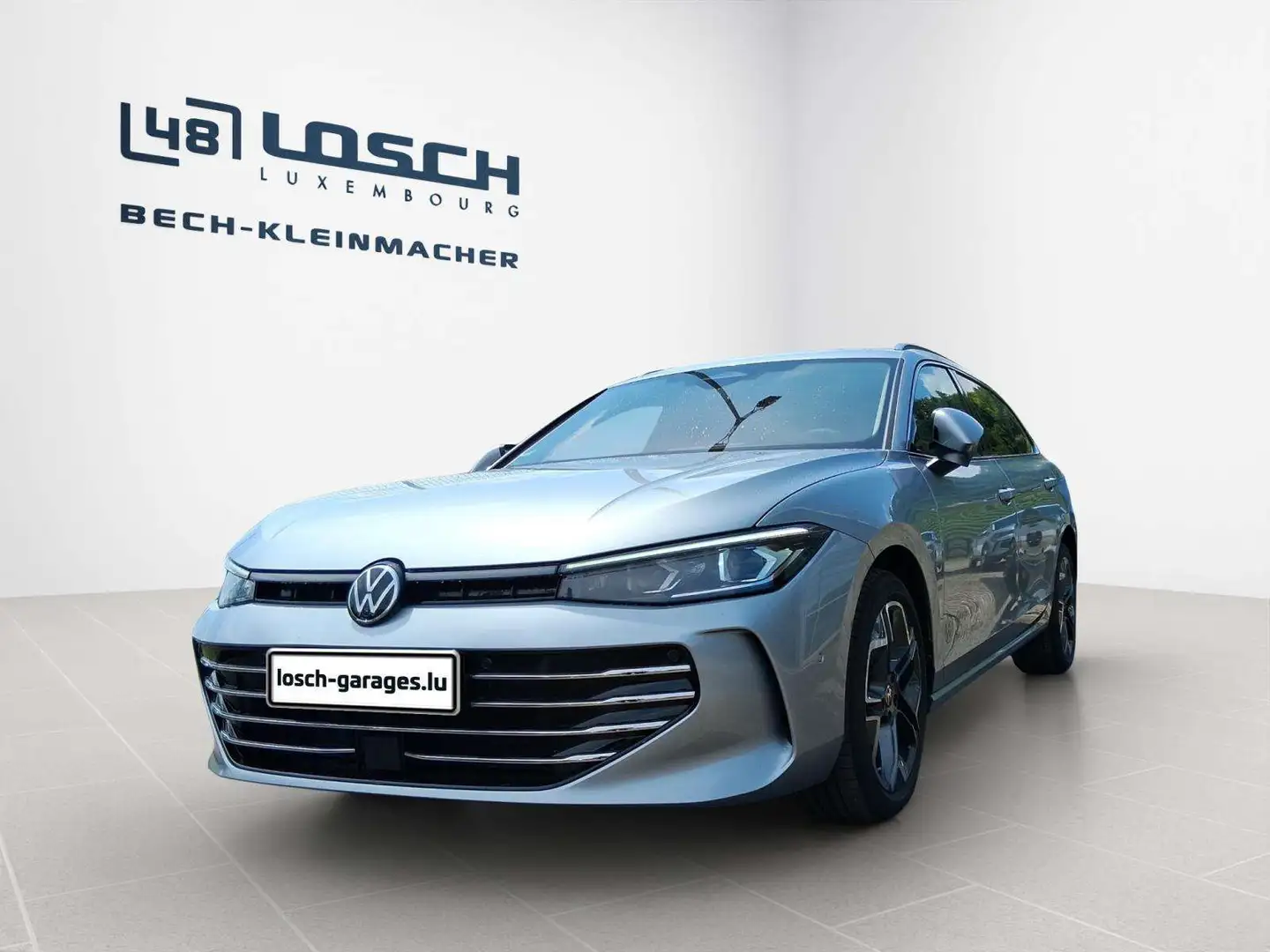 Volkswagen Passat Variant Elegance 2.0l TDI 110kW Argent - 1