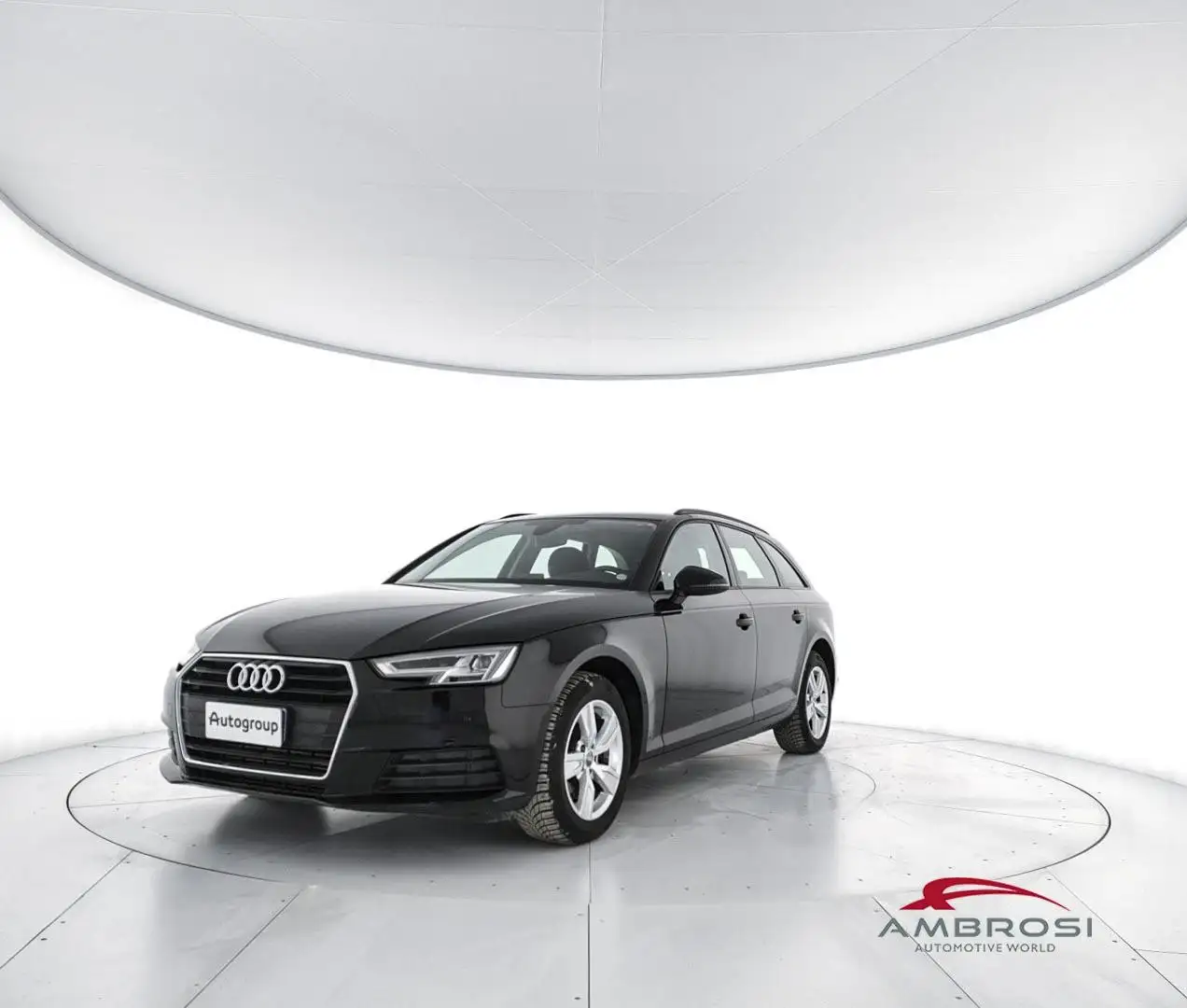 Audi A4 Avant 40 2.0 g-tron Business 170cv s-tronic Zwart - 1