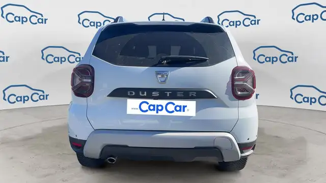 Dacia Duster view 3