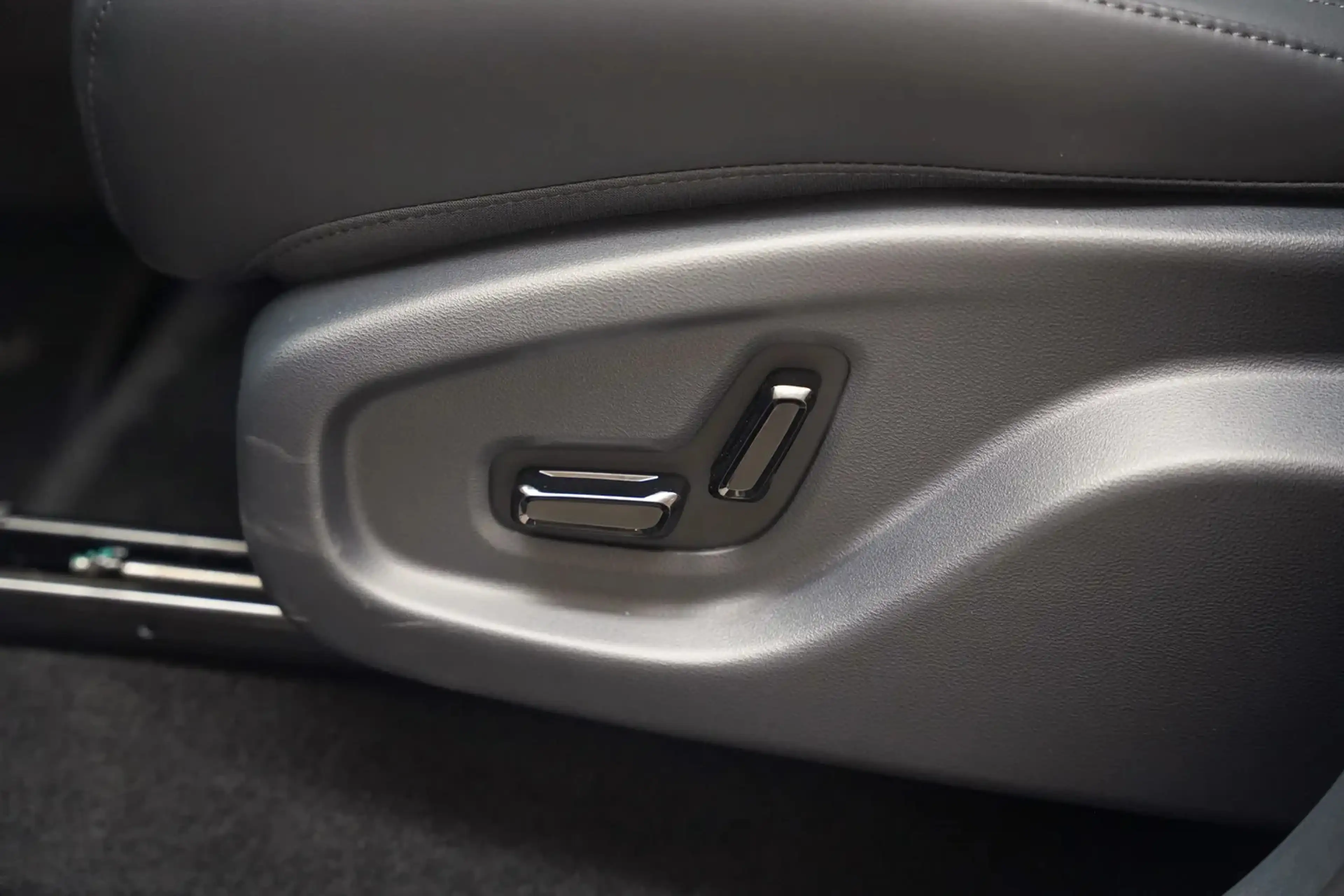 Geely Starray EM-i Starray EM-i Pro [ 360 camera 83km bereik Navi App — photo 10
