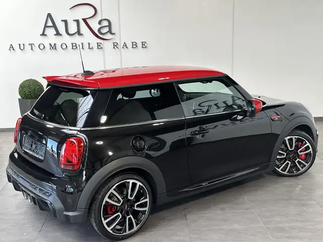 Mini Cooper view 5