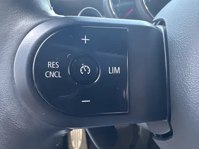 Mini Cooper view 14