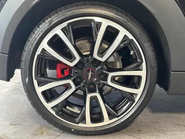 Mini Cooper view 3