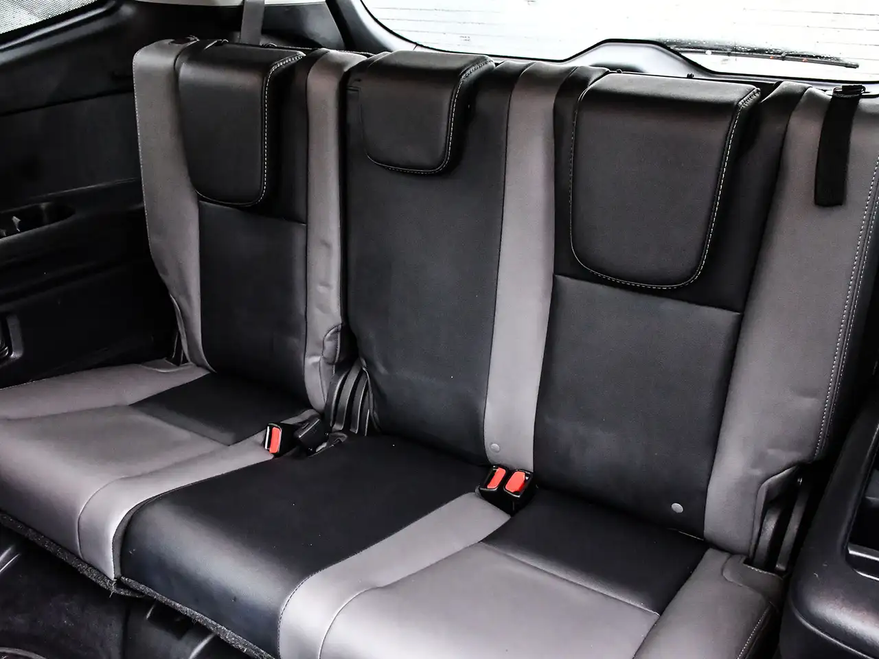 Subaru Ascent снимка Subaru Ascent