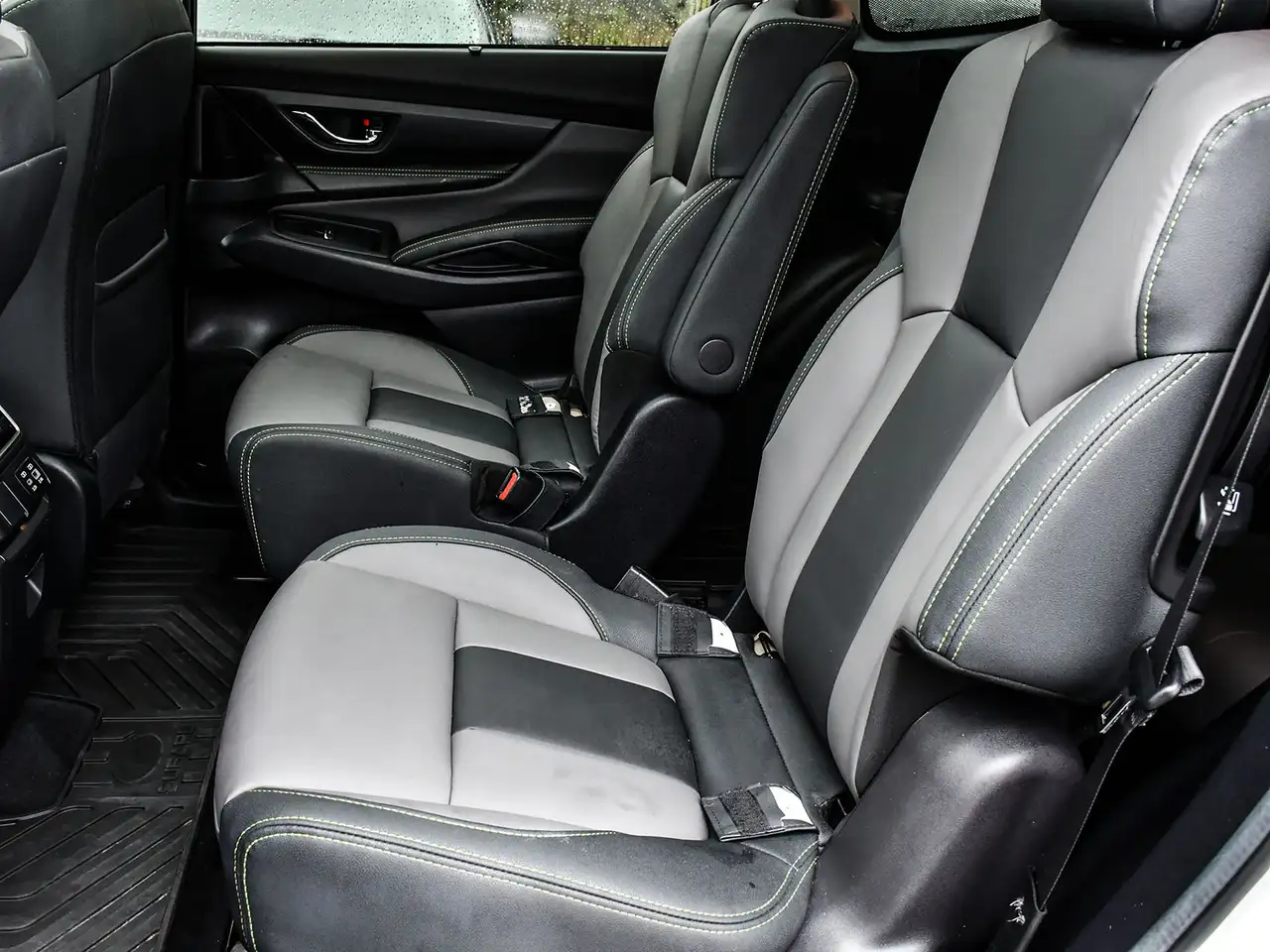 Subaru Ascent снимка Subaru Ascent