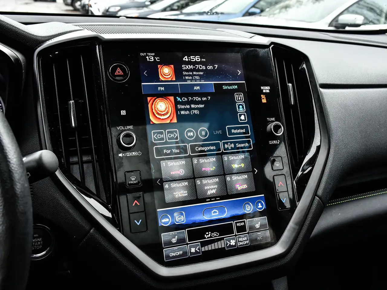 Subaru Ascent снимка Subaru Ascent
