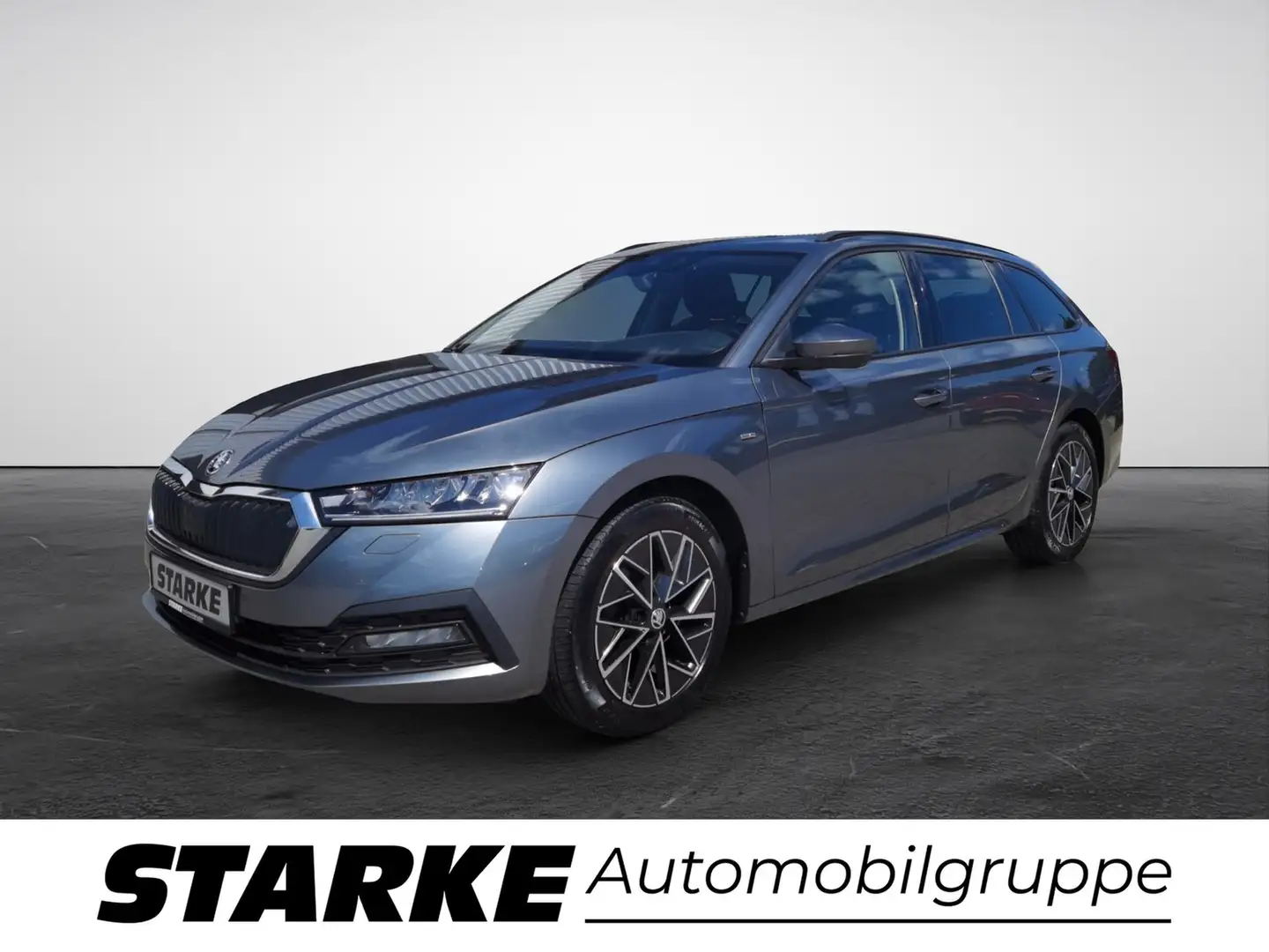 Skoda Octavia Combi 2.0 TDI DSG Clever Szürke - 2