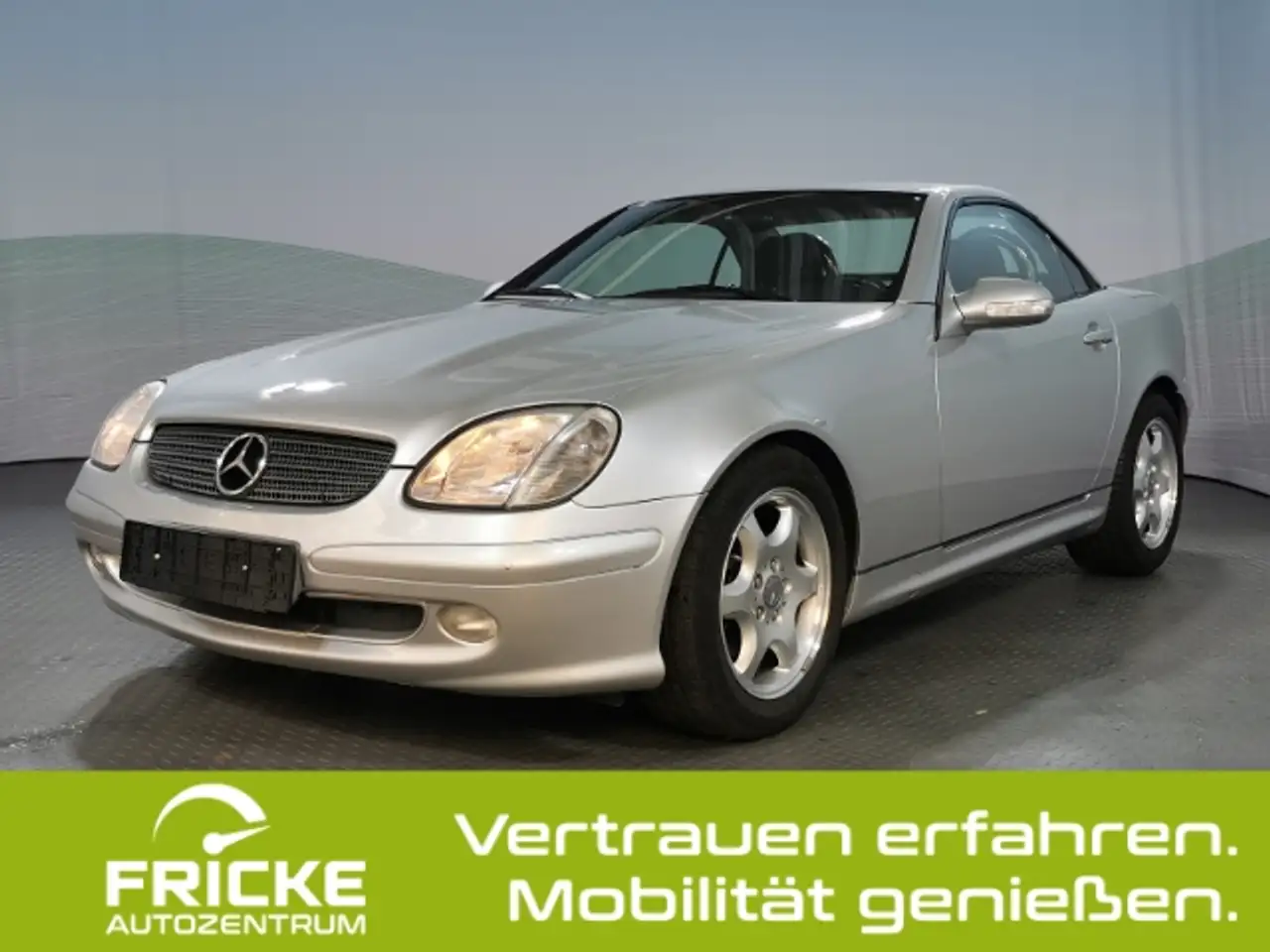Mercedes-Benz SLK 230
