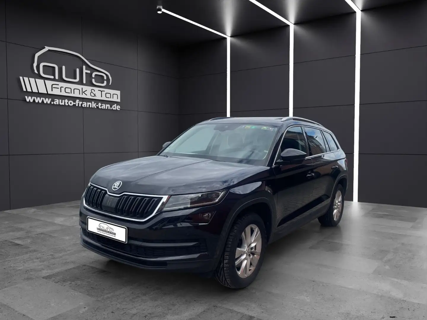 Skoda Kodiaq Style 4x4/1.Hand/Pano/Shzvo+hi/Lenkrd hzb Schwarz - 1