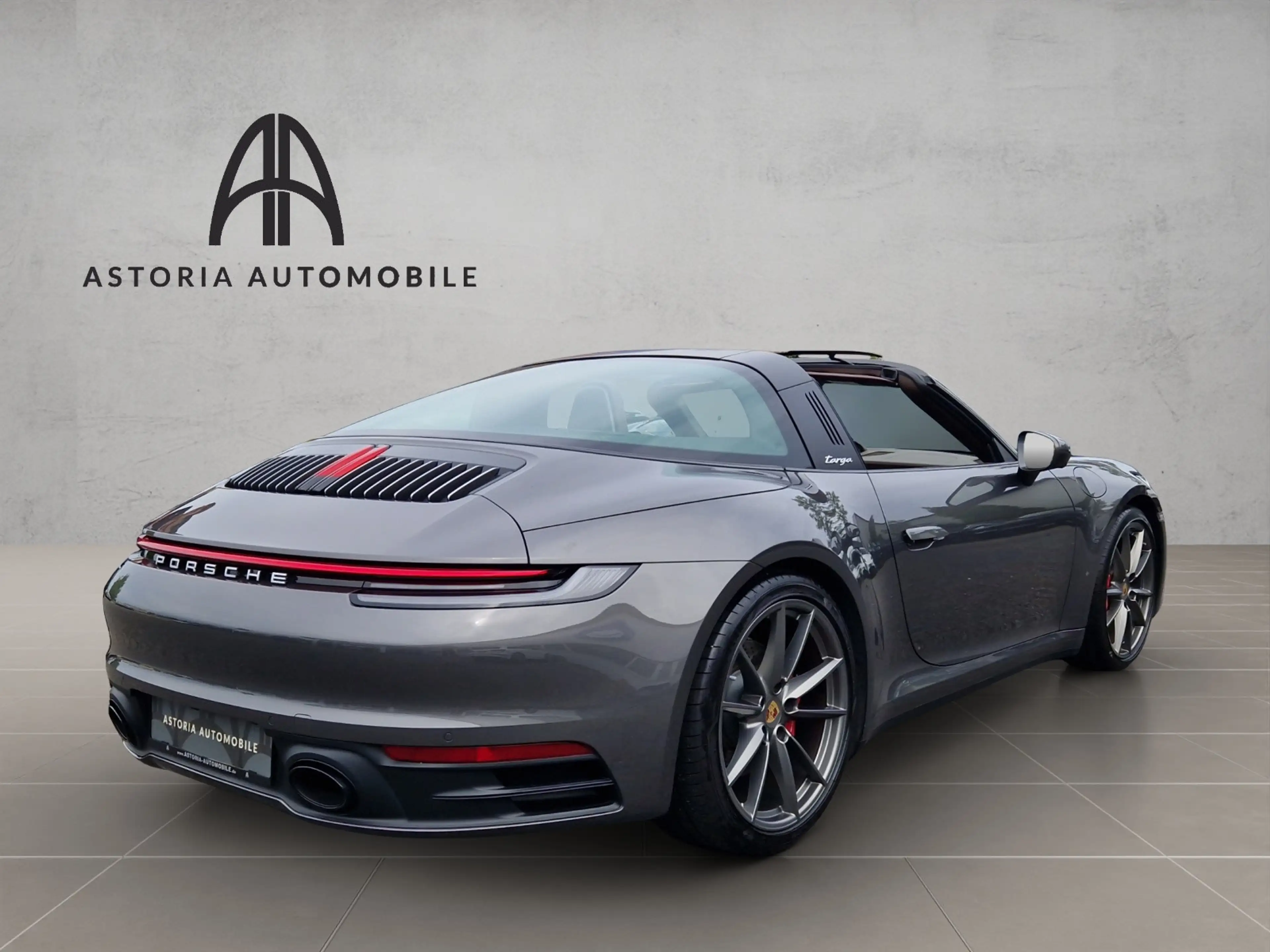 Porsche 911 Targa 4S 360°Kam. PDLS Clubleder 18W Chrono — photo 10