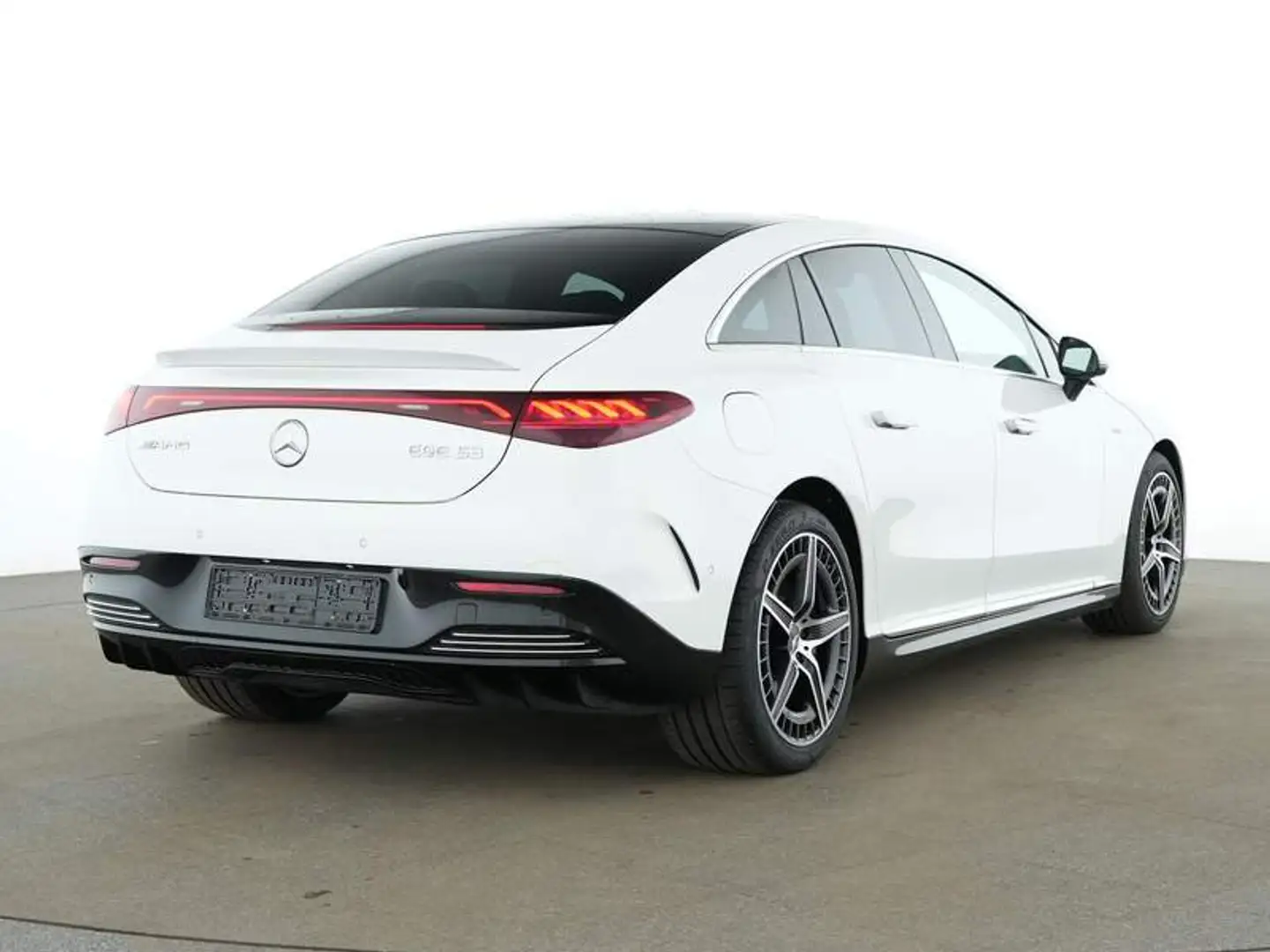 Mercedes-Benz EQE 53 AMG 4M+ PREMIUM PANO HINTER GUARD FAHRASS Weiß - 2