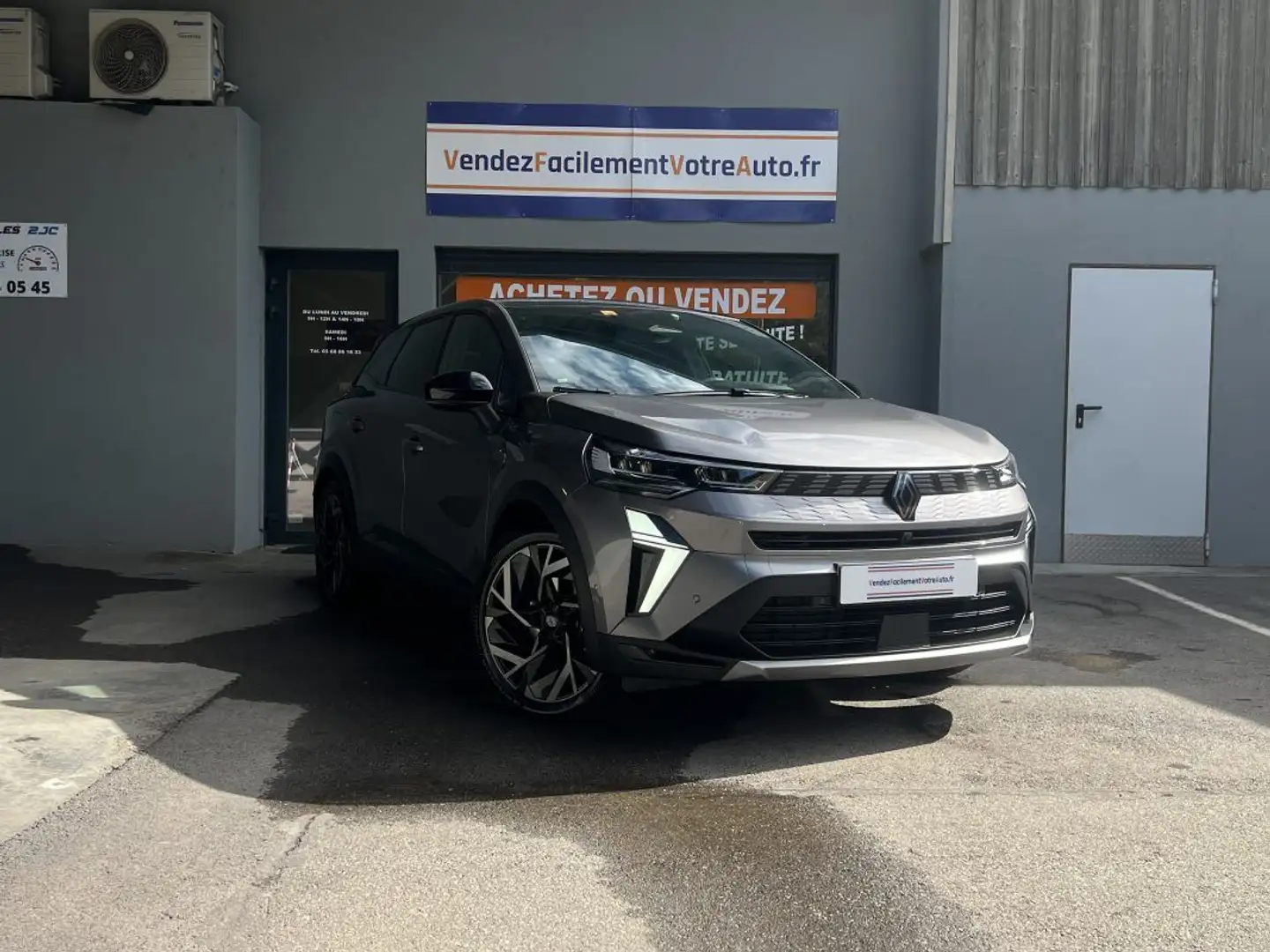 Renault Symbioz ESPRIT ALPINE PACK ICONIC / HEV / 145CV Gris - 2