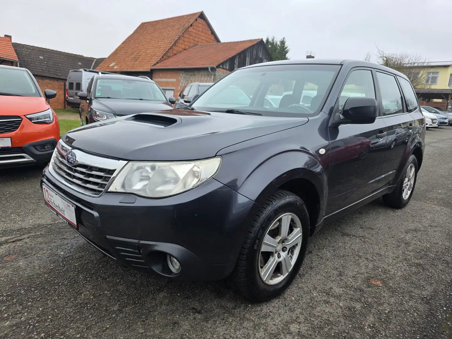 Subaru Forester Active Klima  4x4 Anhängerkupplung Gris - 2