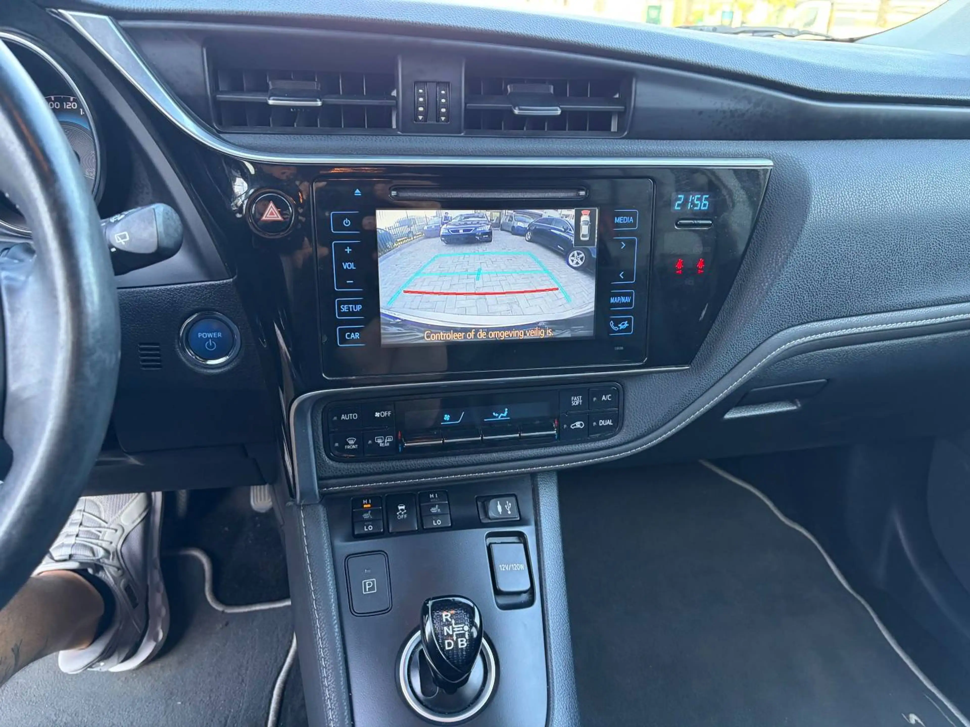 Toyota Auris Auris SW HEV 1.8i CNG — photo 11