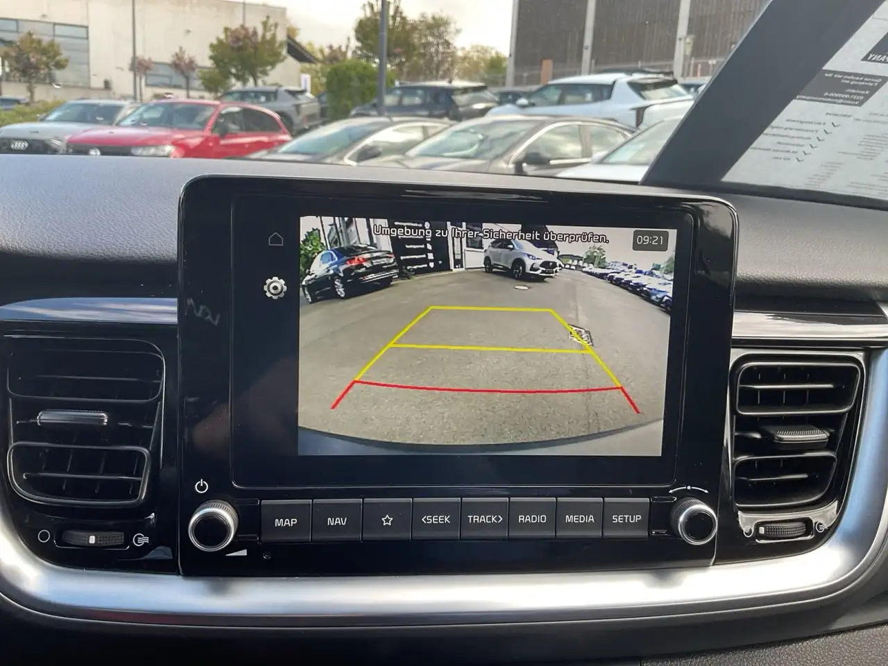 Kia Stonic 1.0 T-GDI Vision +DCT+Navi+R.Kam+Allwetter 17