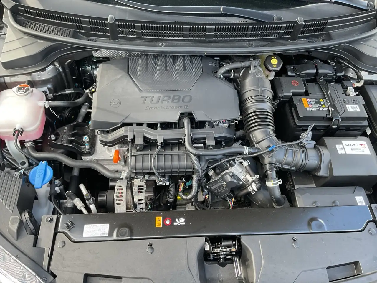 Kia Stonic 1.0 T-GDI Vision +DCT+Navi+R.Kam+Allwetter 14