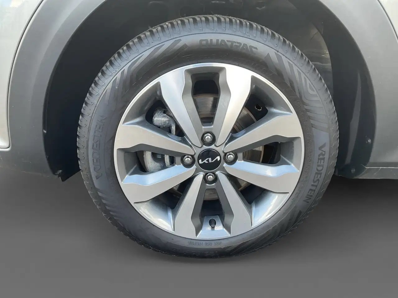 Kia Stonic 1.0 T-GDI Vision +DCT+Navi+R.Kam+Allwetter 15