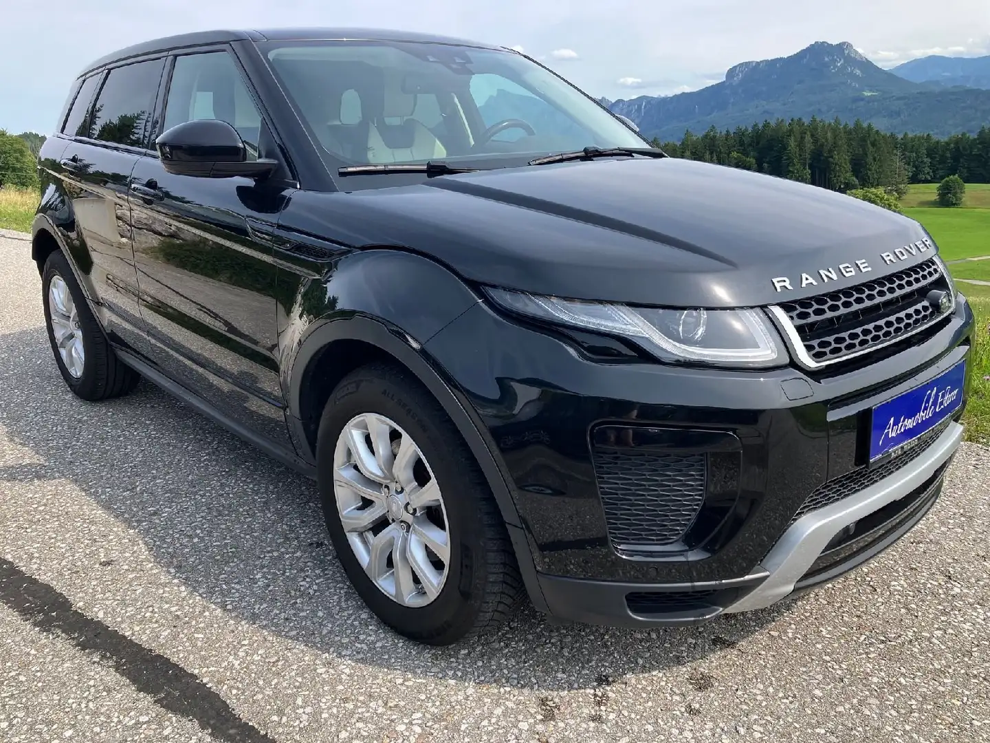 Land Rover Range Rover Evoque SE Dynamic, 4x4, 180 PS, Aut., Leder, Navi, Kamera Schwarz - 2
