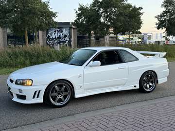 R34 GT-T Altia 1998 Super White 281HP