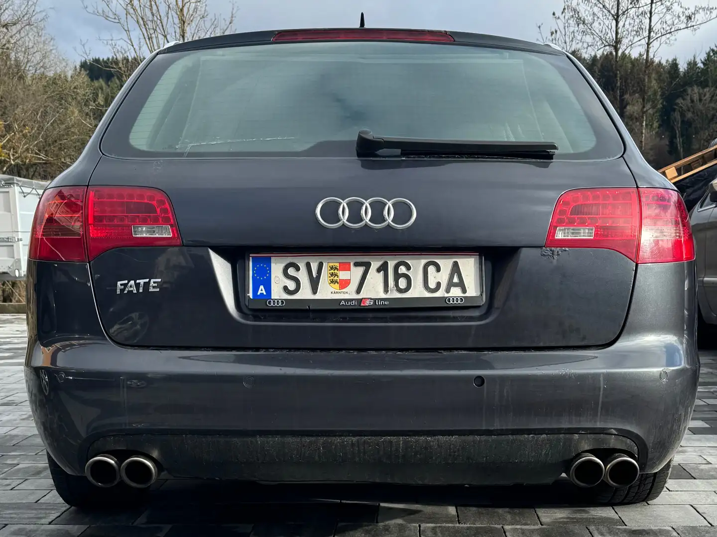 Audi A6 Grau - 2