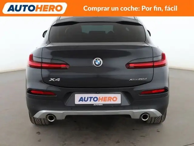 BMW X4 view 5