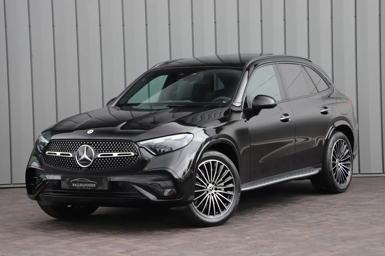 Mercedes-Benz GLC 300 300de AMG 4-Matic | 333PK | Achterasbesturing | Lu Zwart - 1
