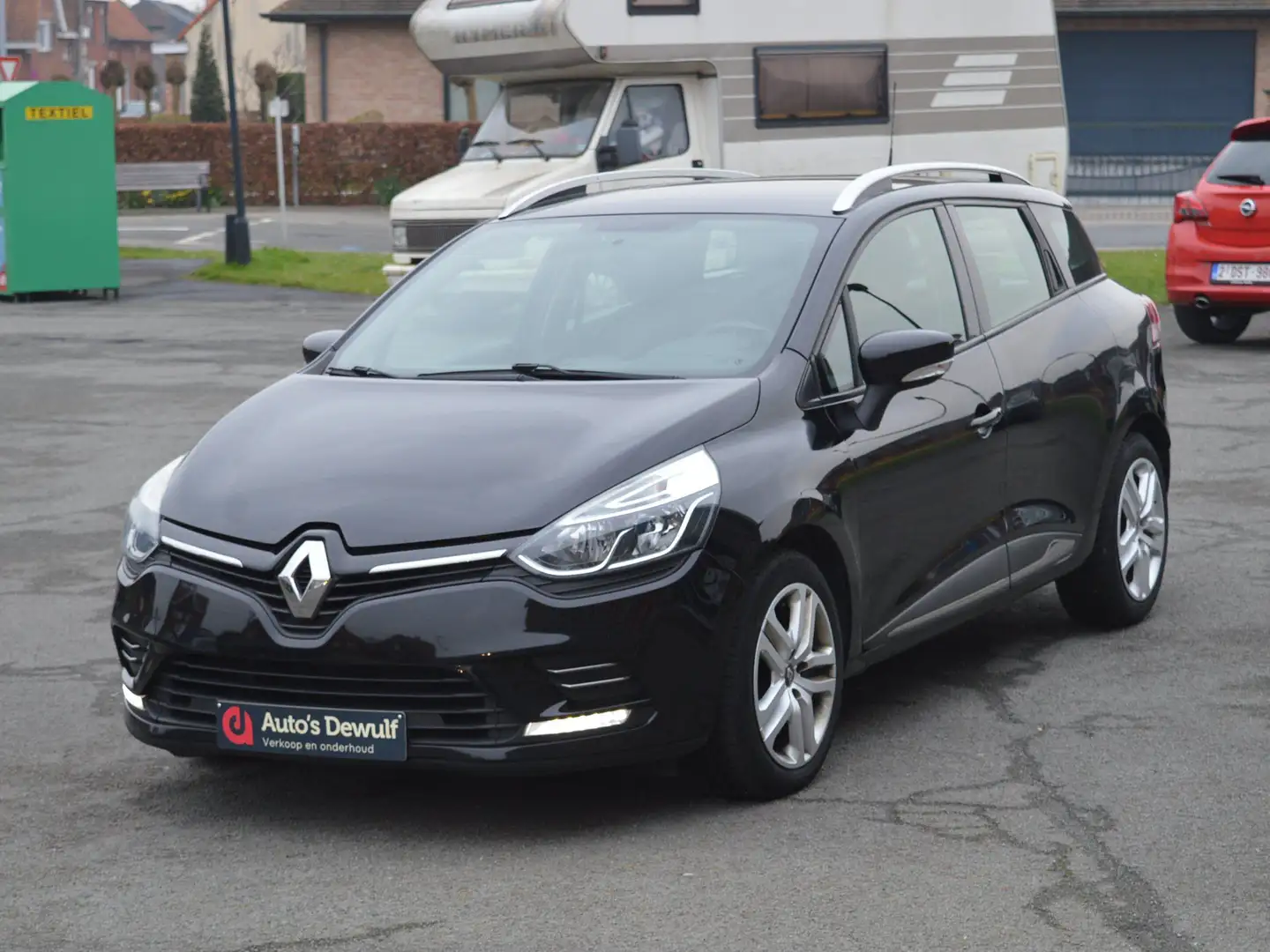 Renault Clio Break 0.9 TCe Energy Intens Černá - 1
