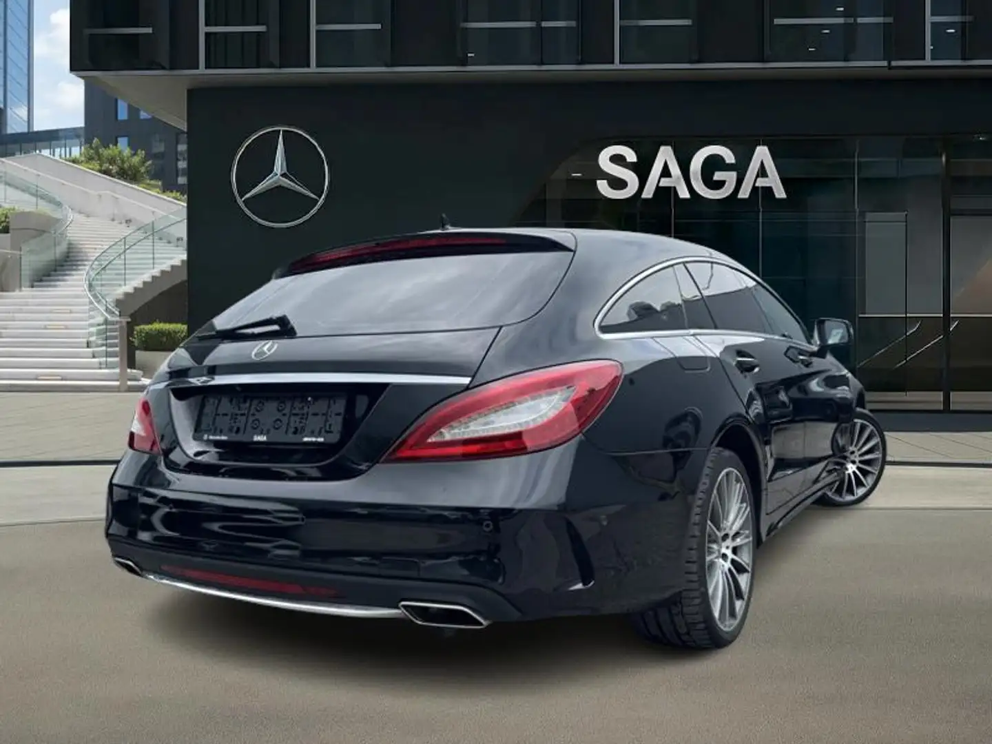 Mercedes-Benz CLS 220 d SB AMG Line Toit Ouvrant Schwarz - 2