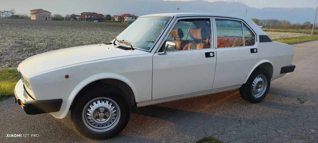 Alfa Romeo Alfetta 2.0 131CV CRUSCOTTO ALLUMINIO (12.569km Originali), foto 11