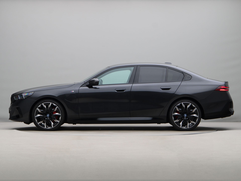 BMW 550 5 Serie 550e xDrive — photo 8