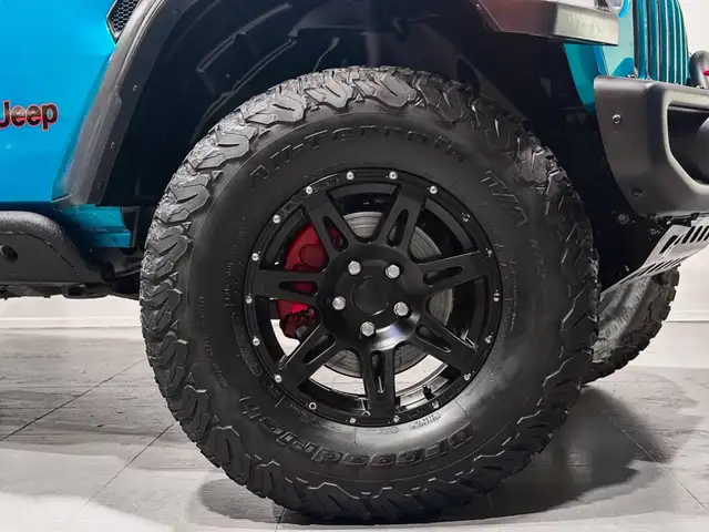 Jeep Wrangler view 2