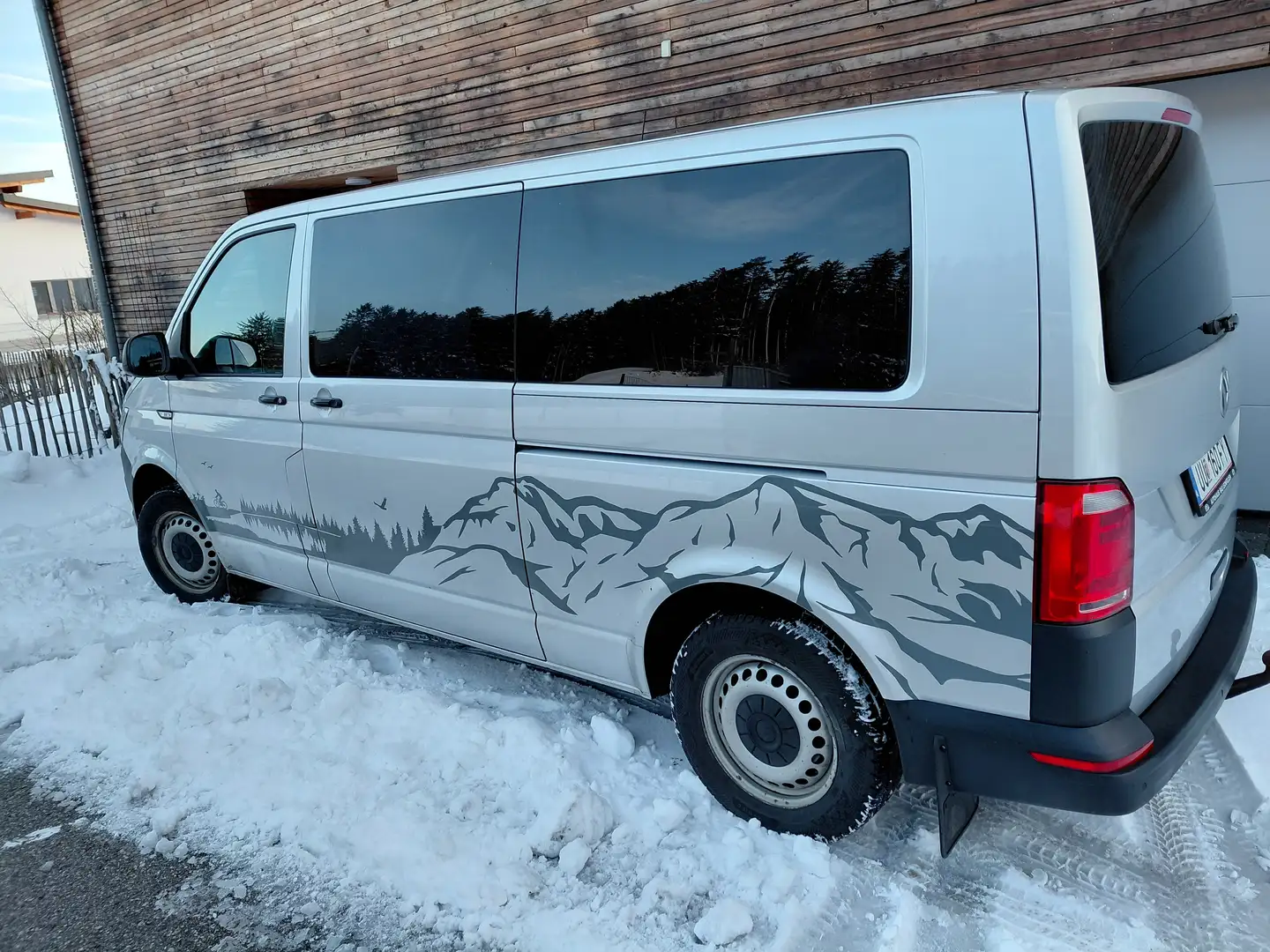 Volkswagen T6 Transporter Silber - 2