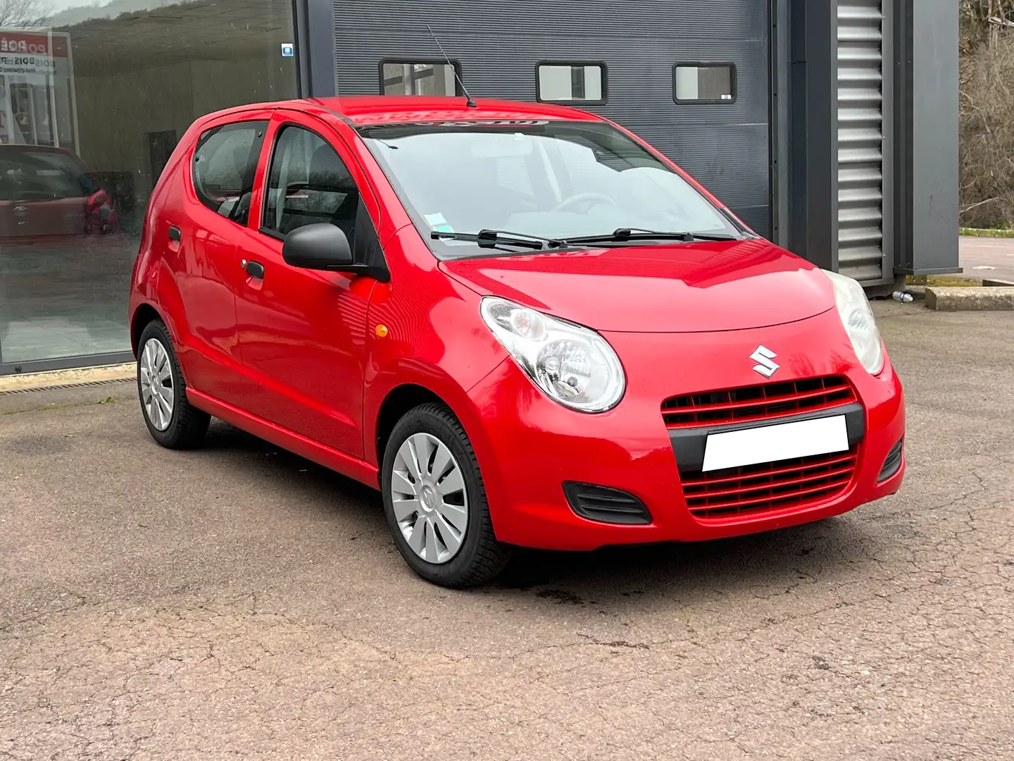 Suzuki Alto 1.0 VVT Czerwony - 1