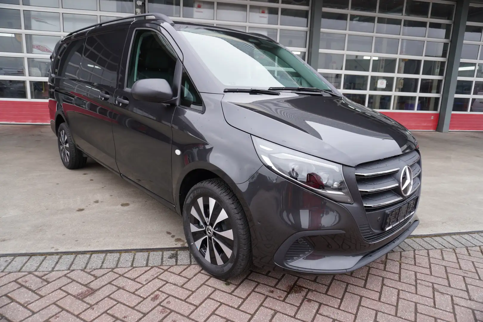 Mercedes-Benz Vito 119 CDI 191 PK L3 Select Automaat 4X4 Nr. V074 | A Grijs - 2
