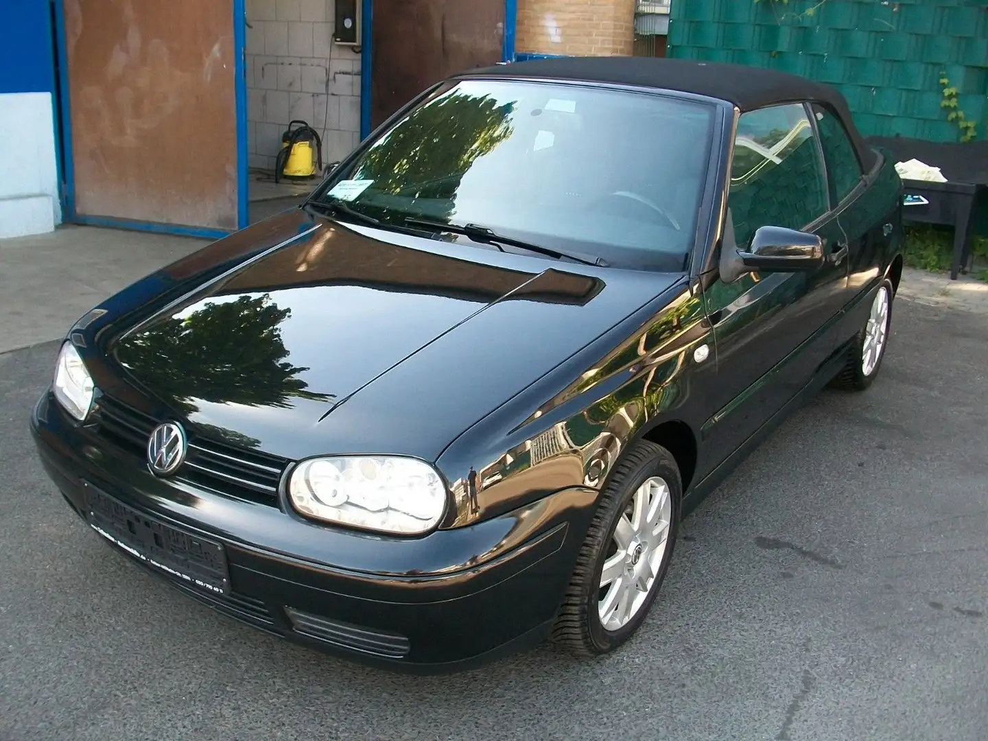 Volkswagen Golf 2.0 Cabriolet*5Gang*Klima*Euro4* Schwarz - 1