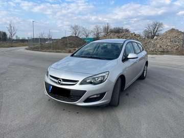 Astra 1.4 Turbo ST Edition, Facelift, Rentnerfahrzeug, Navi, PDC, SHZ, LHZ...