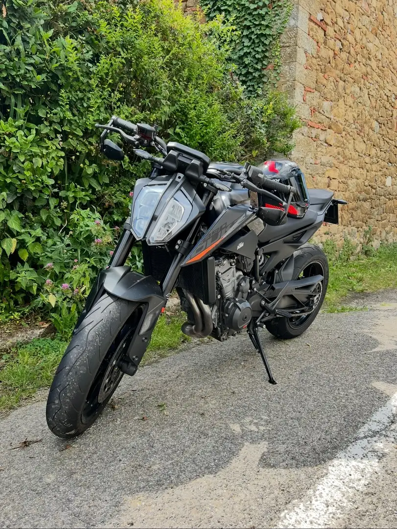 KTM 890 Duke Nero - 1