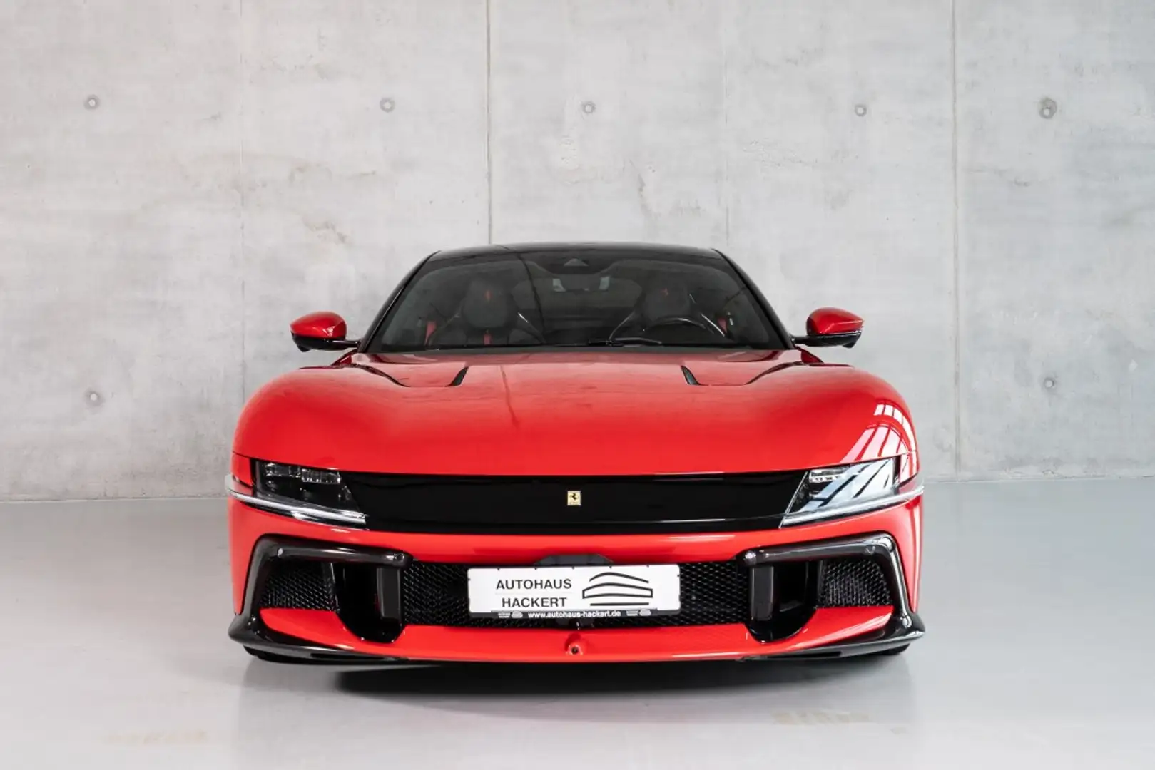 Ferrari Sonstige Carbon Lift Pano MY 26 ON STOCK Rot - 2