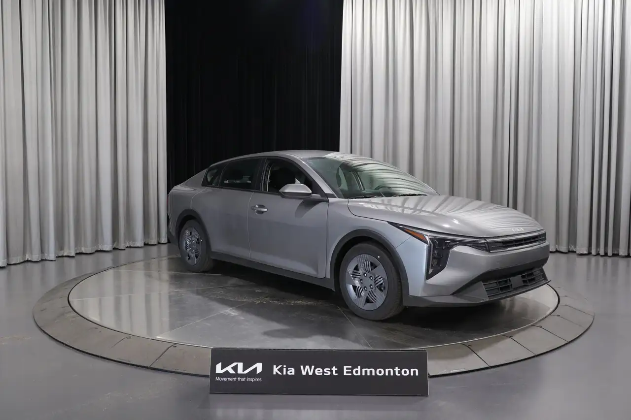 2026 Kia K4