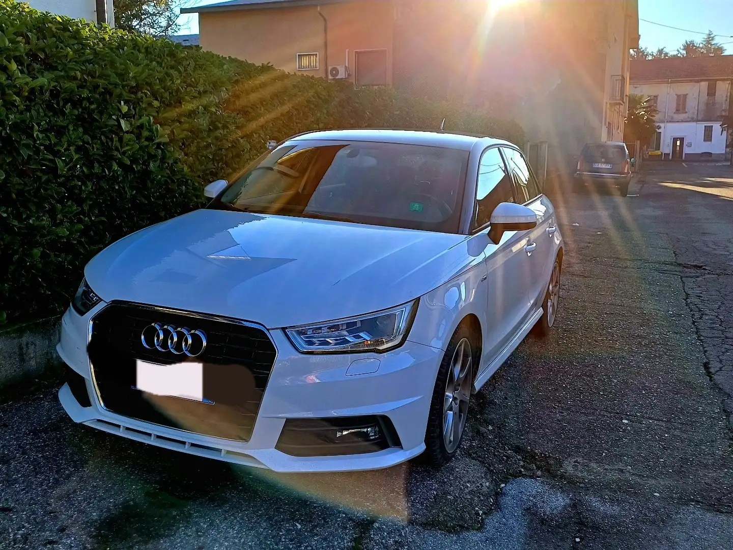 Audi A1 Sportback 1.0 tfsi ultra 95cv - 1